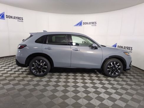 New 2026 Honda HR-V EX-L image 6