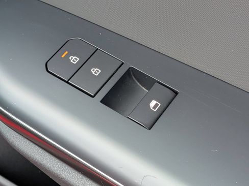 Used 2025 Kia K4 FWD image 34