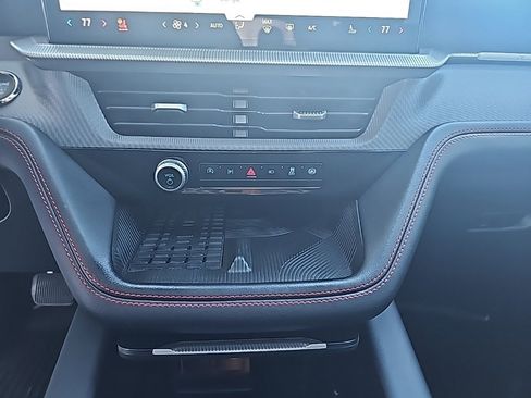 Used 2025 Ford Explorer ST-Line w/ Premium Package image 20