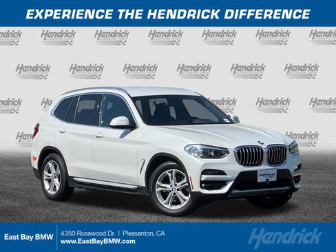 Used 2020 BMW X3 xDrive30e image 1