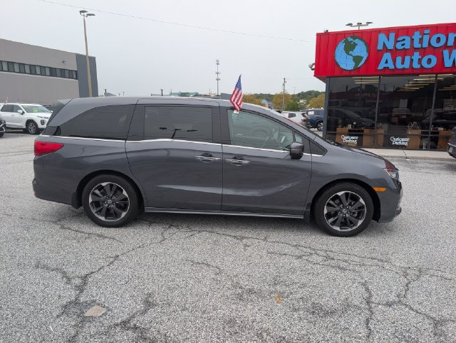 Used 2023 Honda Odyssey Elite image 6