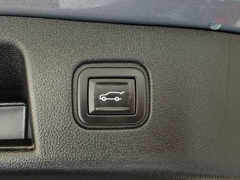 Used 2024 Chevrolet Blazer EV LT AWD/4WD image 5