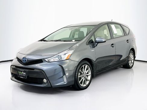 Used 2017 Toyota Prius V Five w/ Advanced Technology Package image 3