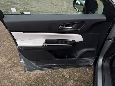 New 2025 Honda Prologue Touring image 12