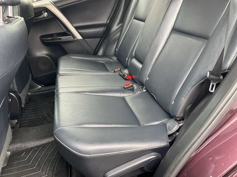 Used 2017 Toyota RAV4 Limited FWD image 10