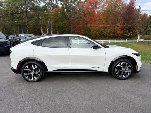 Certified 2023 Ford Mustang Mach-E Premium image 8