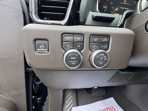 New 2026 GMC Sierra 1500 Denali image 12