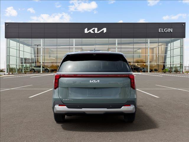 Used 2027 Kia Carnival EX FWD image 5