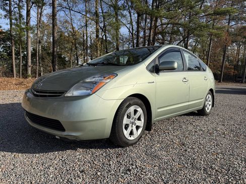 Used 2009 Toyota Prius Base 4dr Hatchback image 2