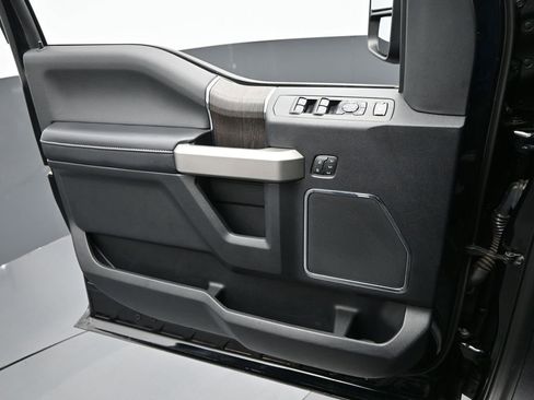 Used 2020 Ford F250 Lariat w/ Lariat Ultimate Package image 16