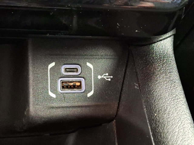 Used 2024 Jeep Compass Sport AWD/4WD image 30