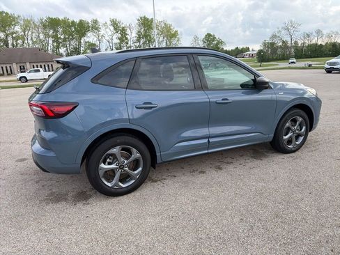 Used 2024 Ford Escape ST-Line w/ Tech Pack #1 image 6