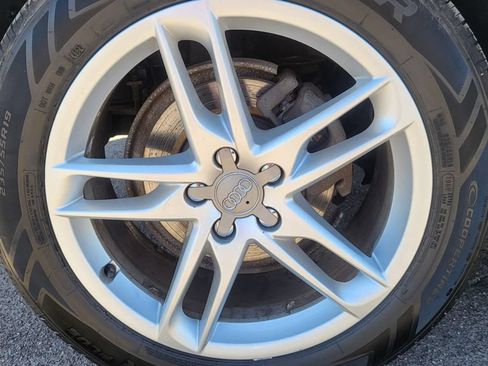 Used 2016 Audi Q5 2.0T Premium Plus w/ Technology Package AWD/4WD image 17