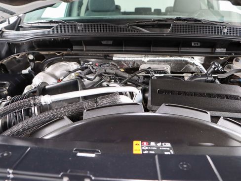 Used 2024 Chevrolet Silverado 2500 LT w/ Convenience Package AWD/4WD image 30