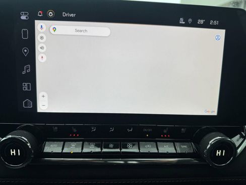 Used 2024 Chevrolet Colorado Z71 w/ Z71 Convenience Package 2 image 24