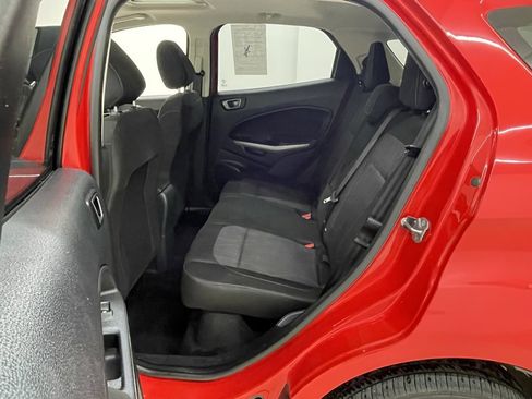 Used 2020 Ford EcoSport SE image 17