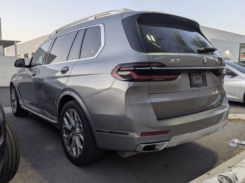 Used 2024 BMW X7 xDrive40i w/ Premium Package AWD/4WD image 6
