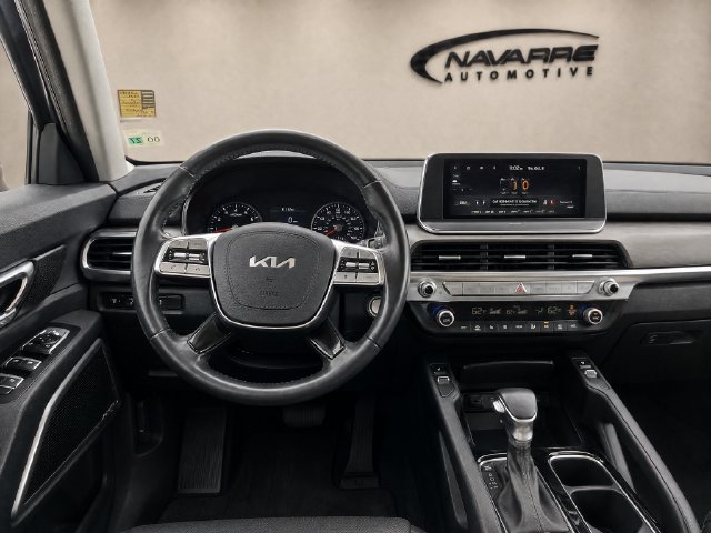 Used 2022 Kia Telluride S FWD image 10