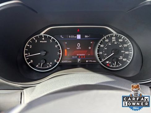 Used 2023 Nissan Maxima SR w/ Sport Mat Group FWD image 9