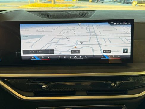 Used 2026 BMW X5 xDrive50e w/ Executive Package image 32