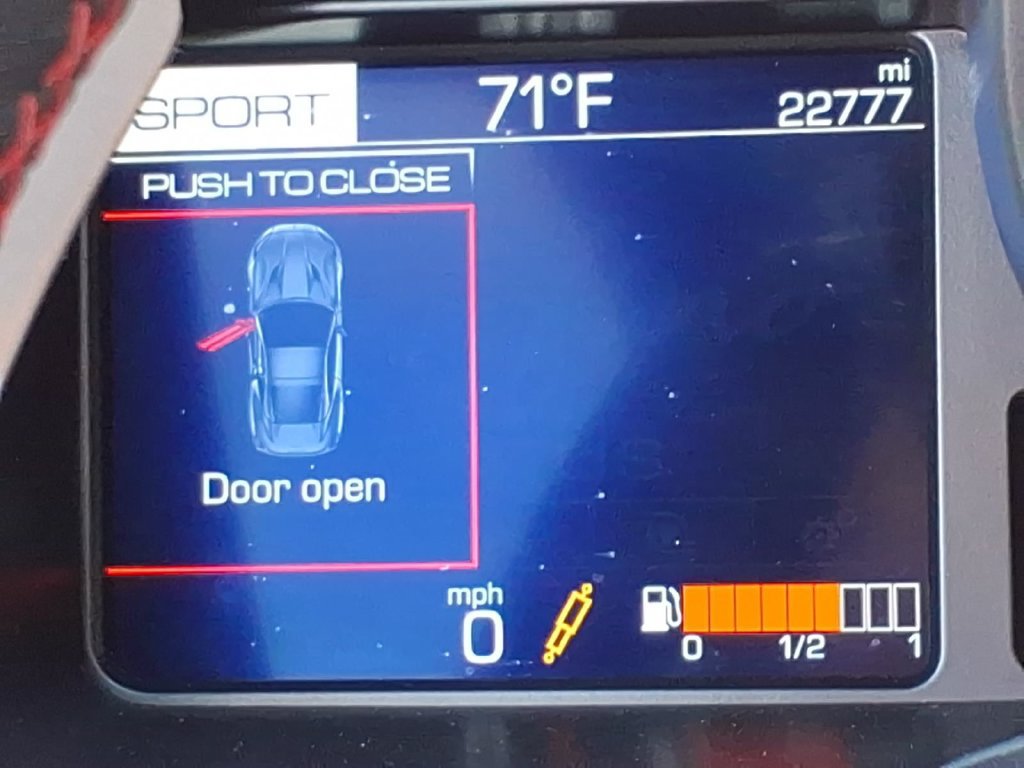 Used 2019 Ferrari Portofino RWD image 13