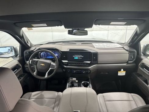 New 2026 Chevrolet Silverado 1500 LTZ w/ Z71 Off-Road Package AWD/4WD image 20