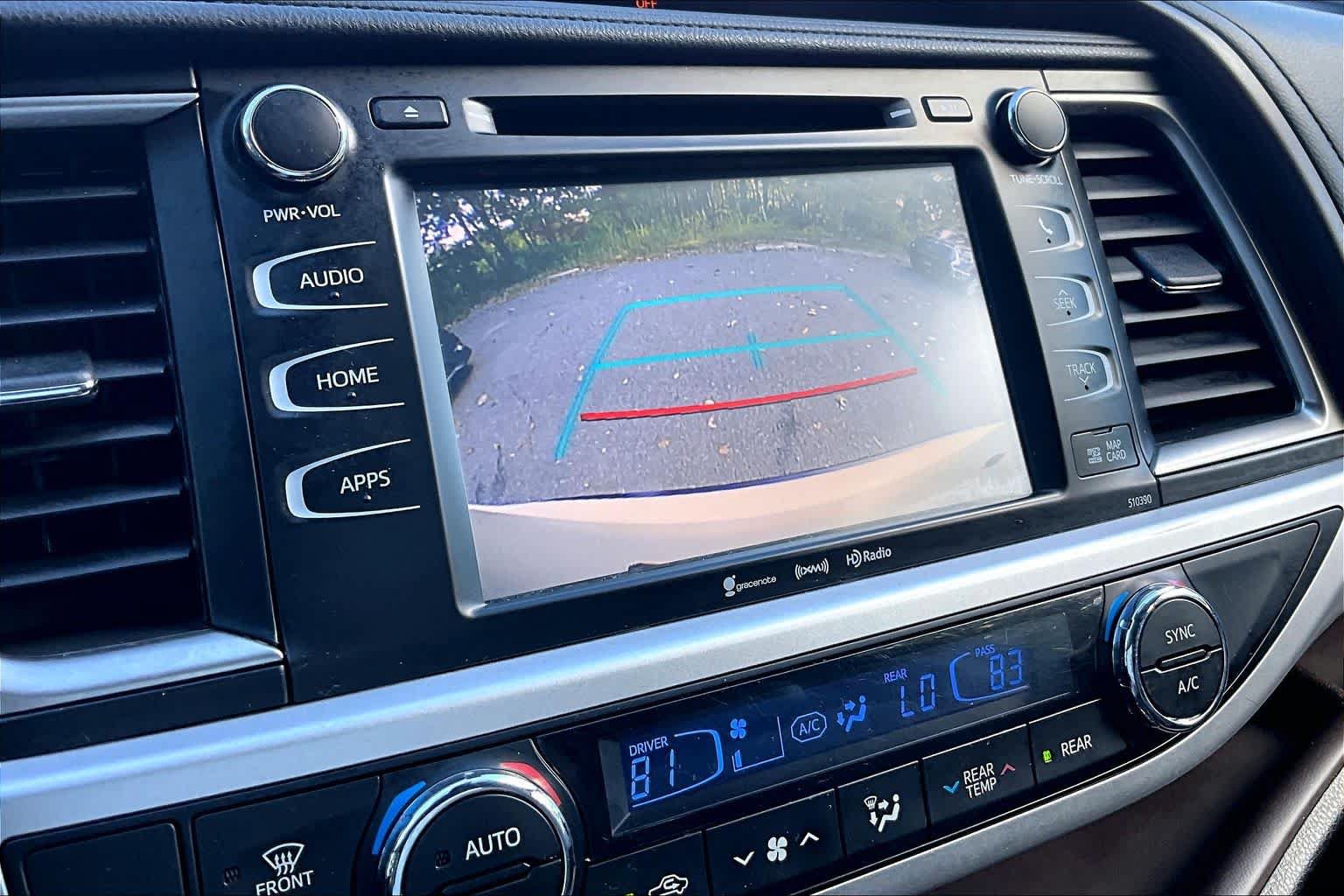 Certified 2019 Toyota Highlander XLE AWD/4WD image 28