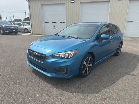Used 2017 Subaru Impreza 2.0i Sport w/ Popular Package #4 AWD/4WD image 7