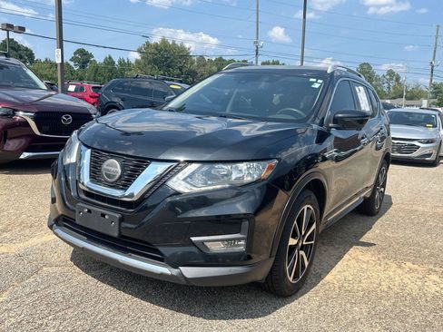 Used 2020 Nissan Rogue SL AWD/4WD image 3