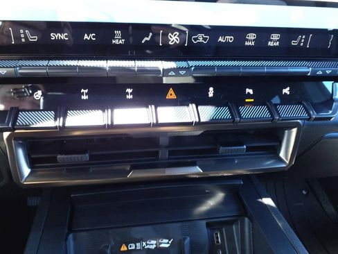 New 2025 GMC Hummer EV 3X w/ Extreme Off-Road Package image 26