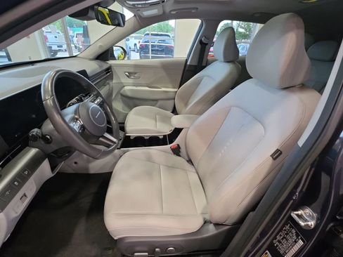 Used 2024 Hyundai Kona Limited AWD/4WD image 18