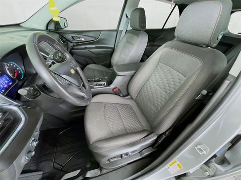 Used 2021 Chevrolet Equinox LT AWD/4WD image 23