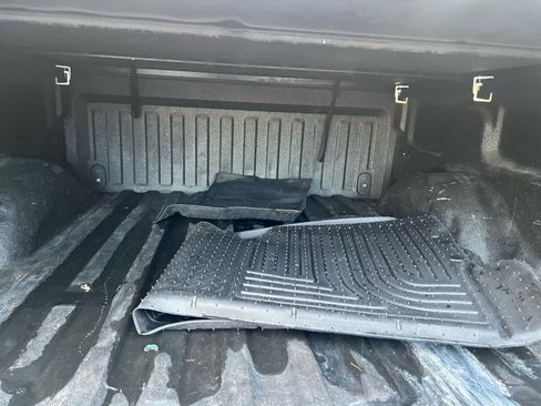 Used 2014 Ford F150 Lariat w/ Equipment Group 502A Luxury image 16