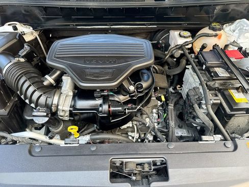Used 2024 Cadillac XT6 Premium Luxury w/ LPO, Floor Liner Package AWD/4WD image 34
