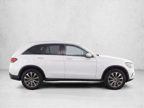 Certified 2023 Mercedes-Benz GLC 300 image 8
