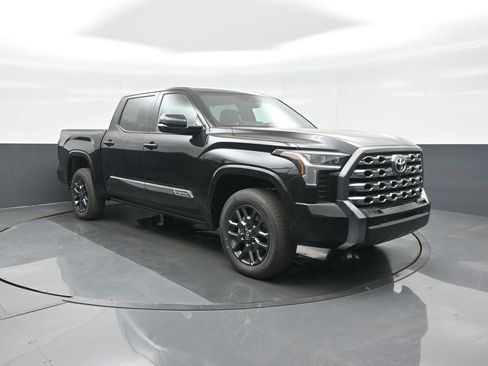 New 2026 Toyota Tundra Platinum AWD/4WD image 1