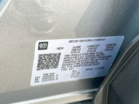 Used 2025 Chevrolet Trax ACTIV w/ Driver Confidence Package image 29