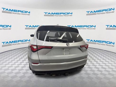 Used 2023 Acura MDX SH-AWD image 4