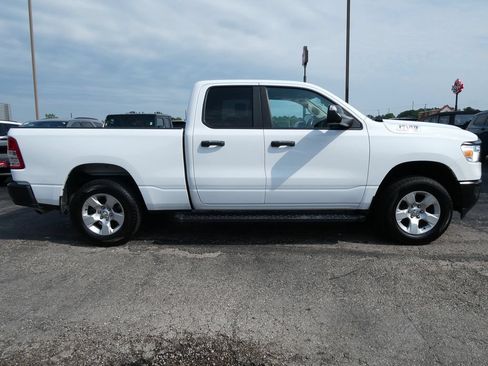 Used 2019 RAM 1500 Tradesman RWD image 4