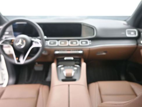 Used 2024 Mercedes-Benz GLE 350 4MATIC image 25