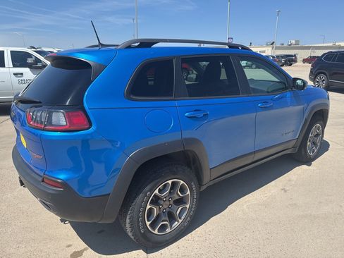 Used 2021 Jeep Cherokee Trailhawk w/ Trailer Tow Group AWD/4WD image 7