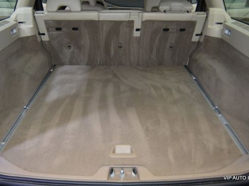 Used 2010 Volvo XC70 3.2 image 32