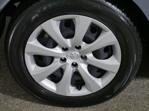 Used 2023 Toyota Corolla LE image 15