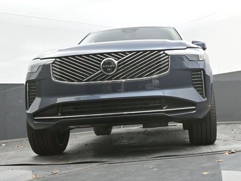 New 2026 Volvo XC90 B6 Ultra w/ Protection Package AWD/4WD image 38