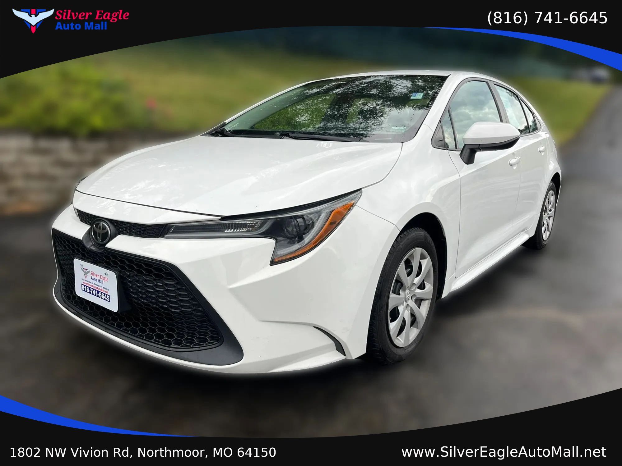 Used 2022 Toyota Corolla LE FWD image 1