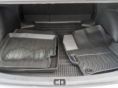 Used 2022 Toyota Corolla SE image 11