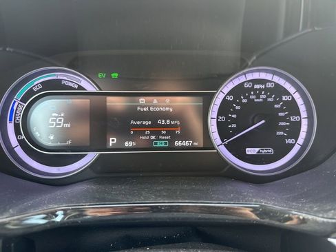 Used 2020 Kia Niro LXS image 14