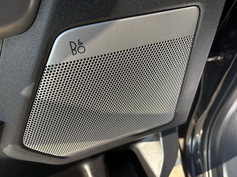 Used 2024 Ford F250 Lariat w/ Lariat Ultimate Package image 11