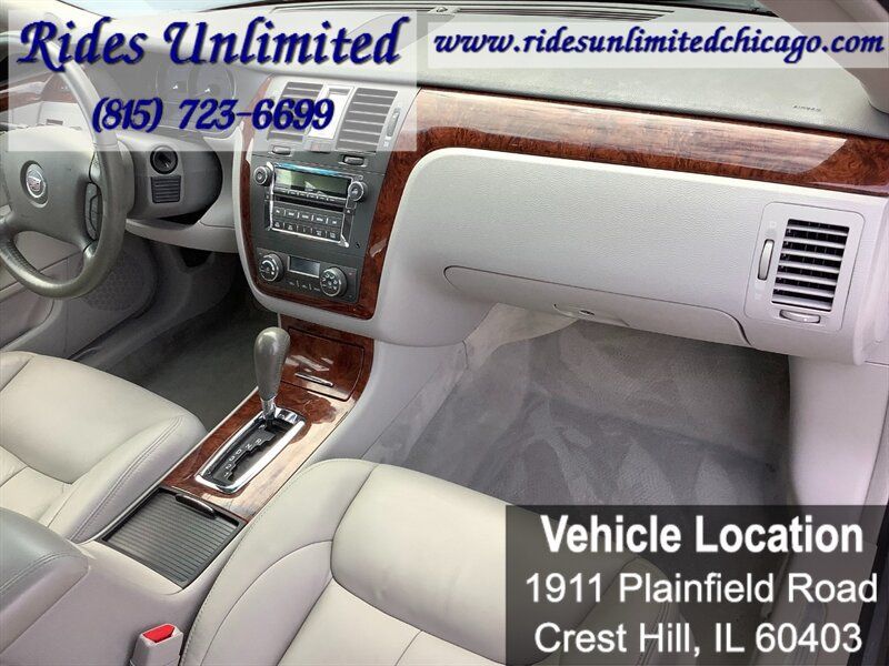 Used 2007 Cadillac DTS FWD image 29