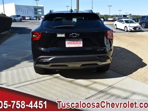 New 2026 Chevrolet Trax ACTIV w/ Sunroof Package image 8